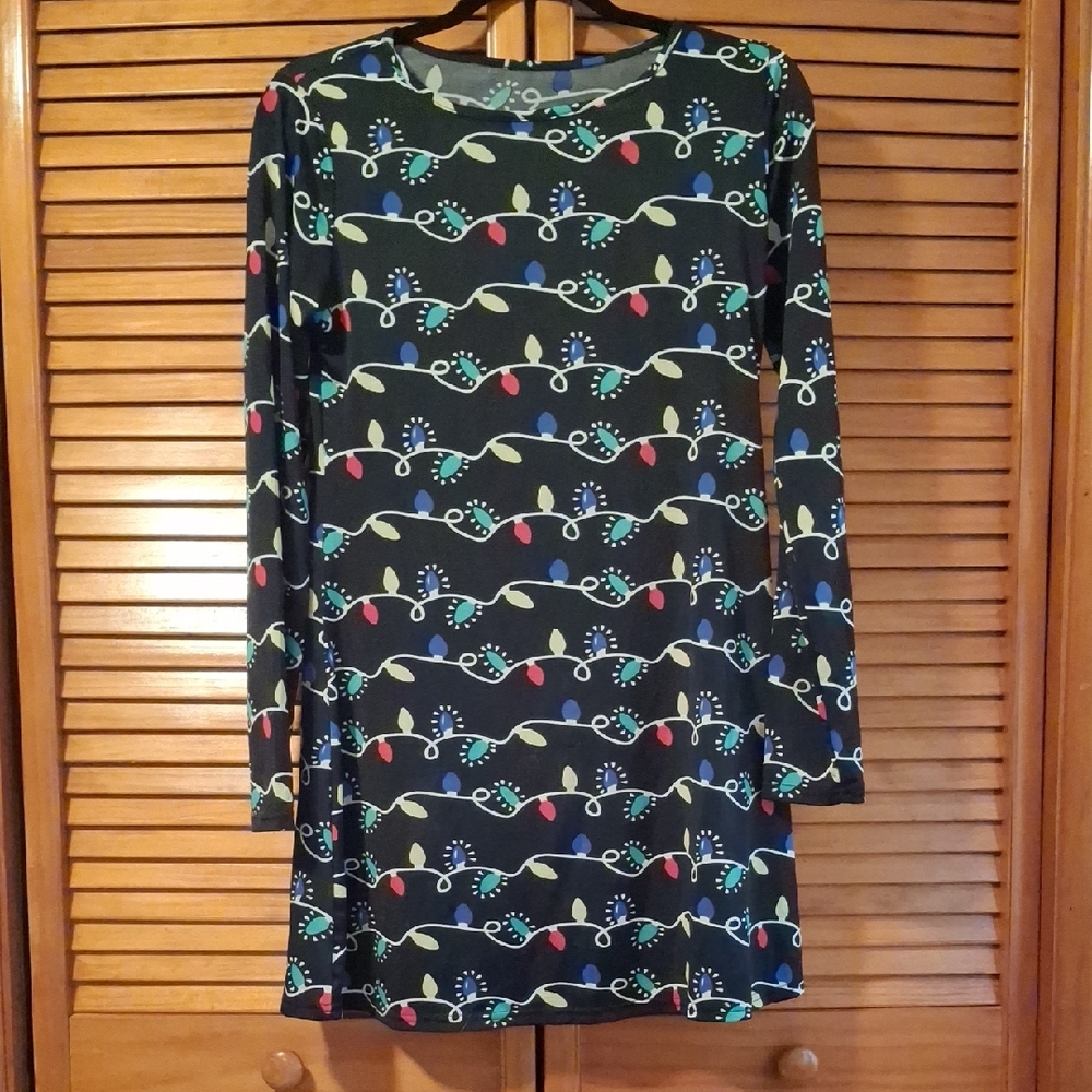 🎄 Women's Colorful Patterned Holiday Lights Long Sleeve Dress 🎄
